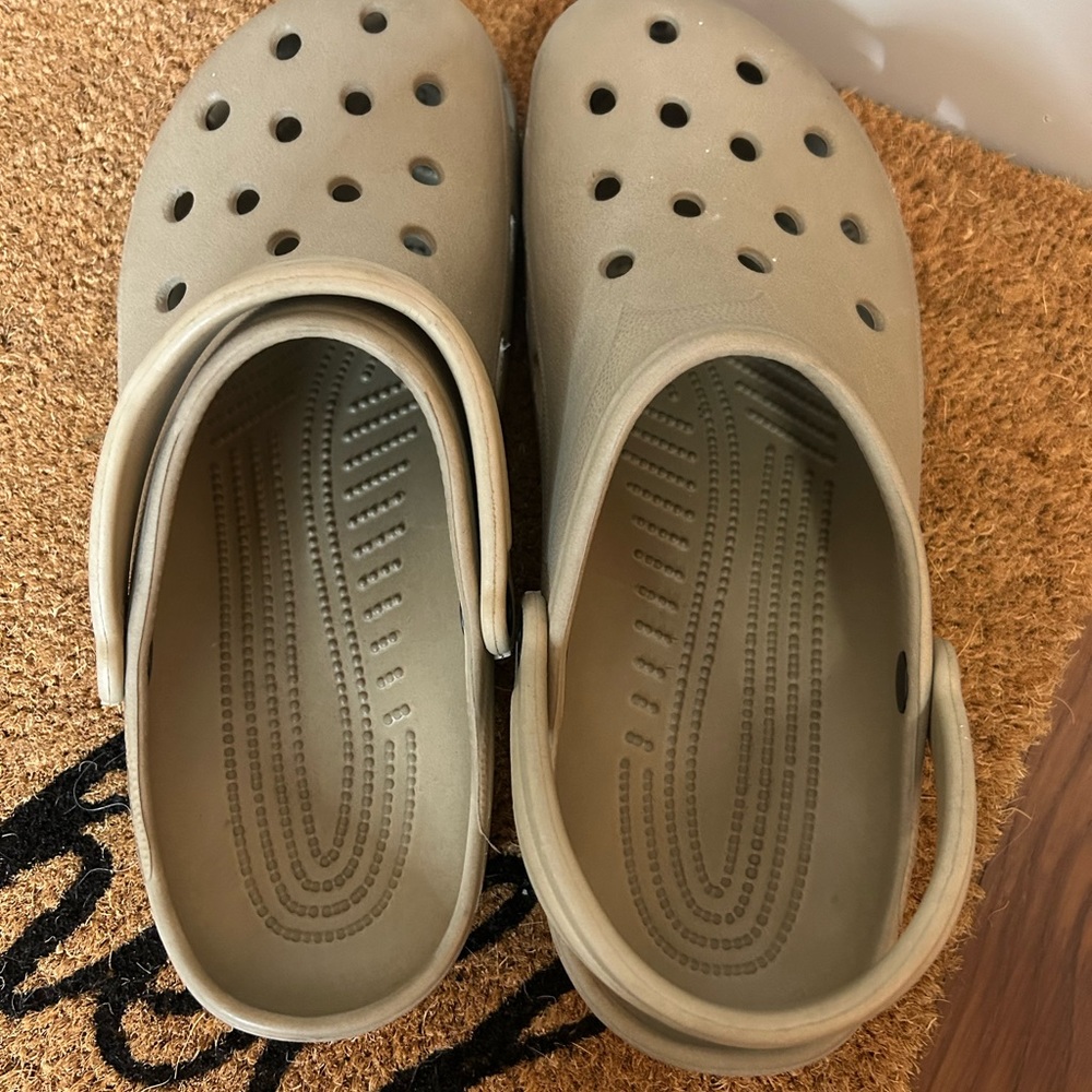 Men’s Crocs XXL